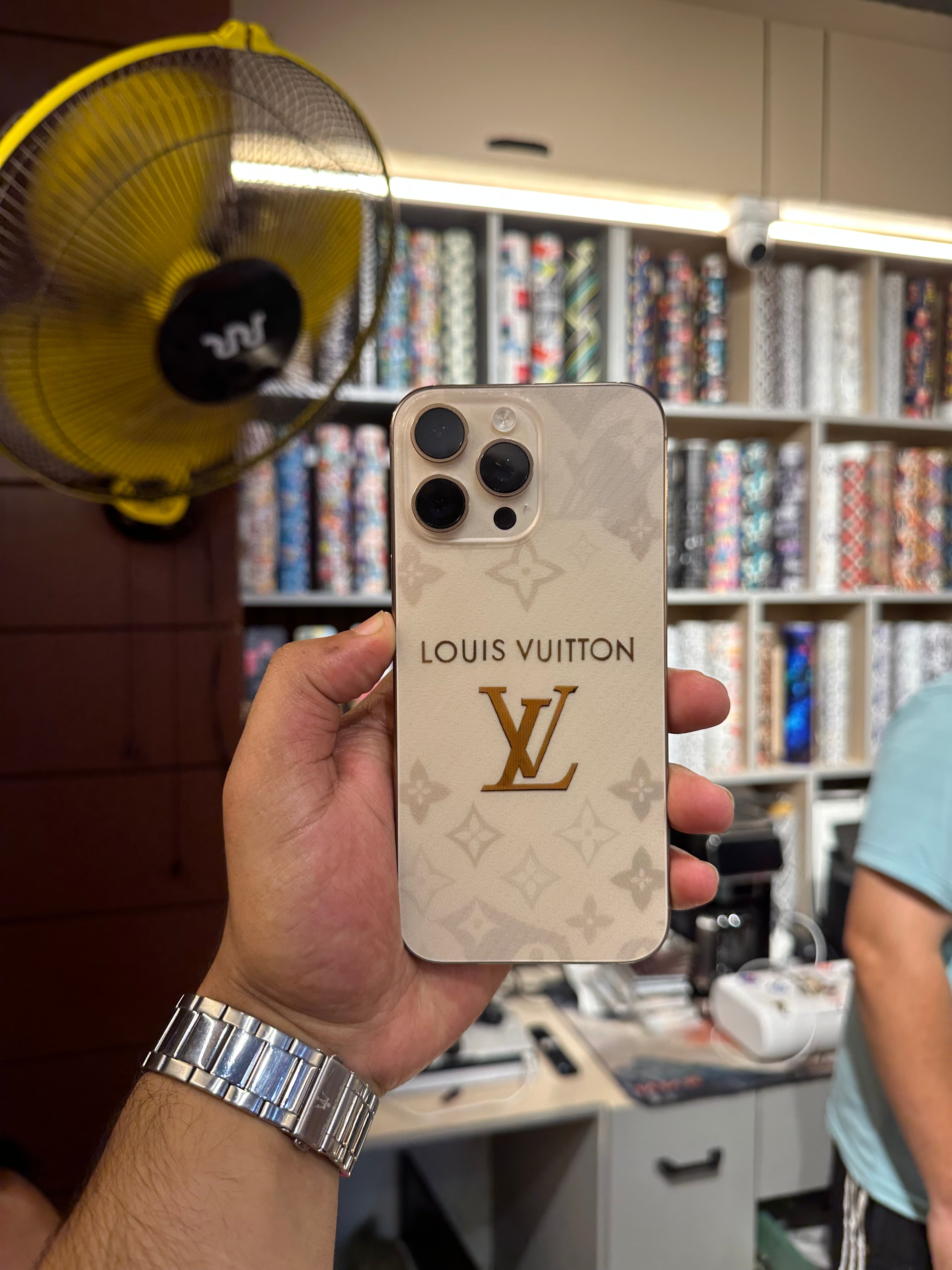 Lv Design Translucent Mobile Skin