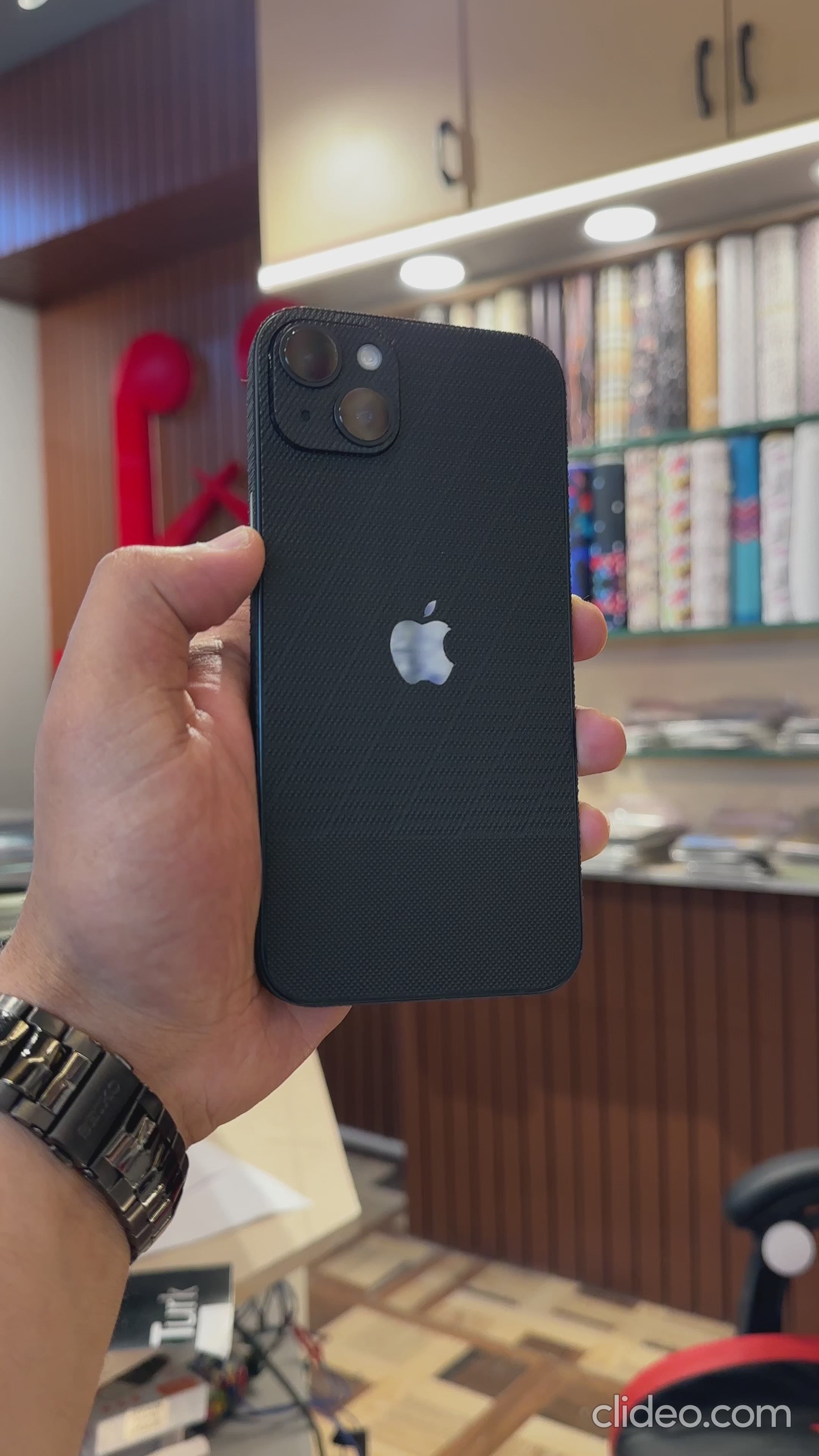 ShadowGrip Carbon Fiber Mobile Skin