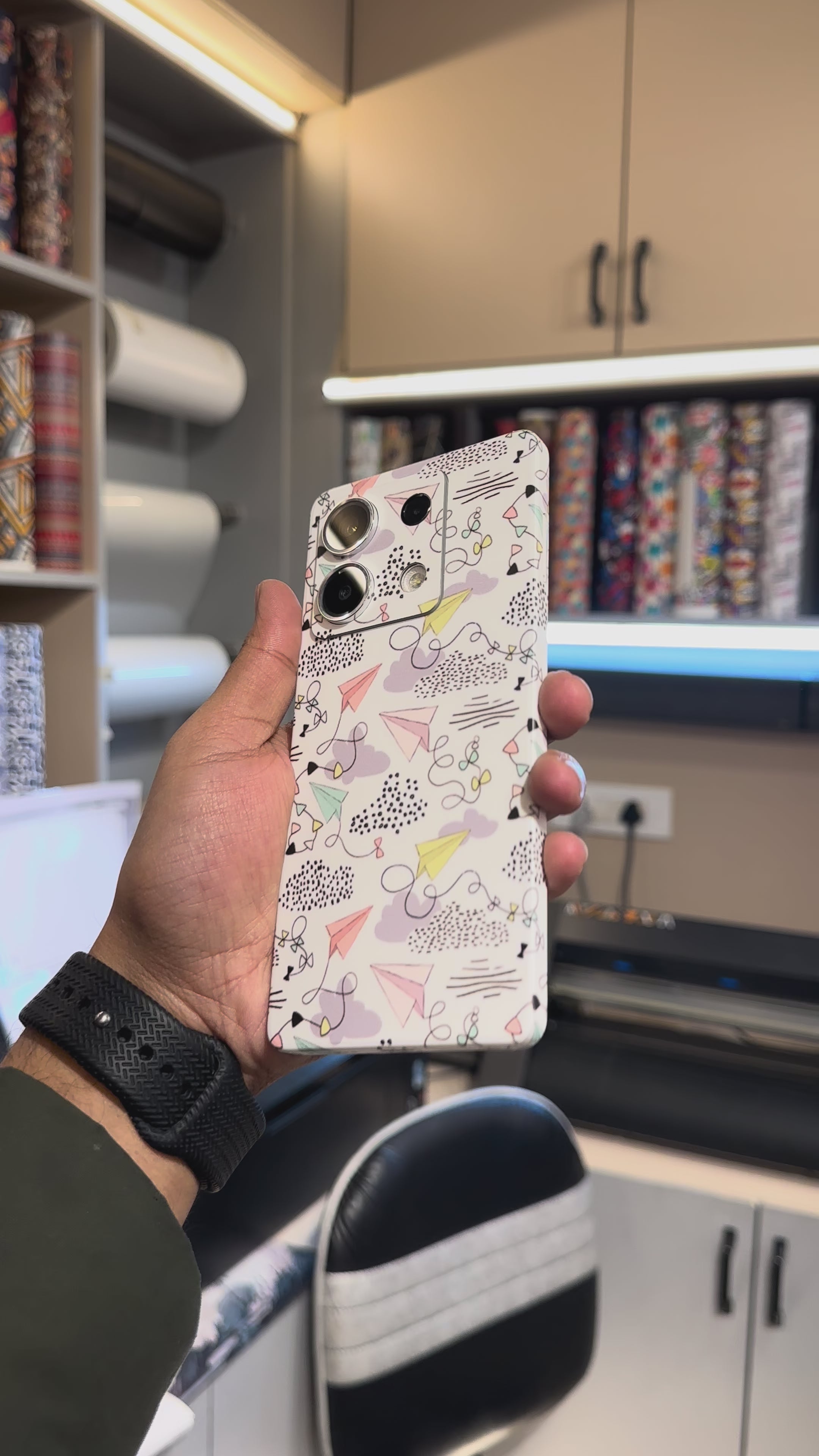 Abstract Mobile Skin